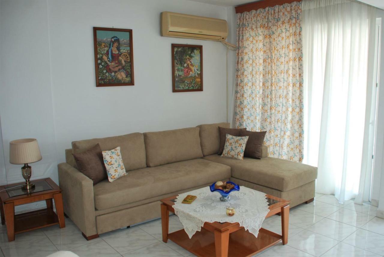 Apartamento Theodora Patitiri Exterior foto