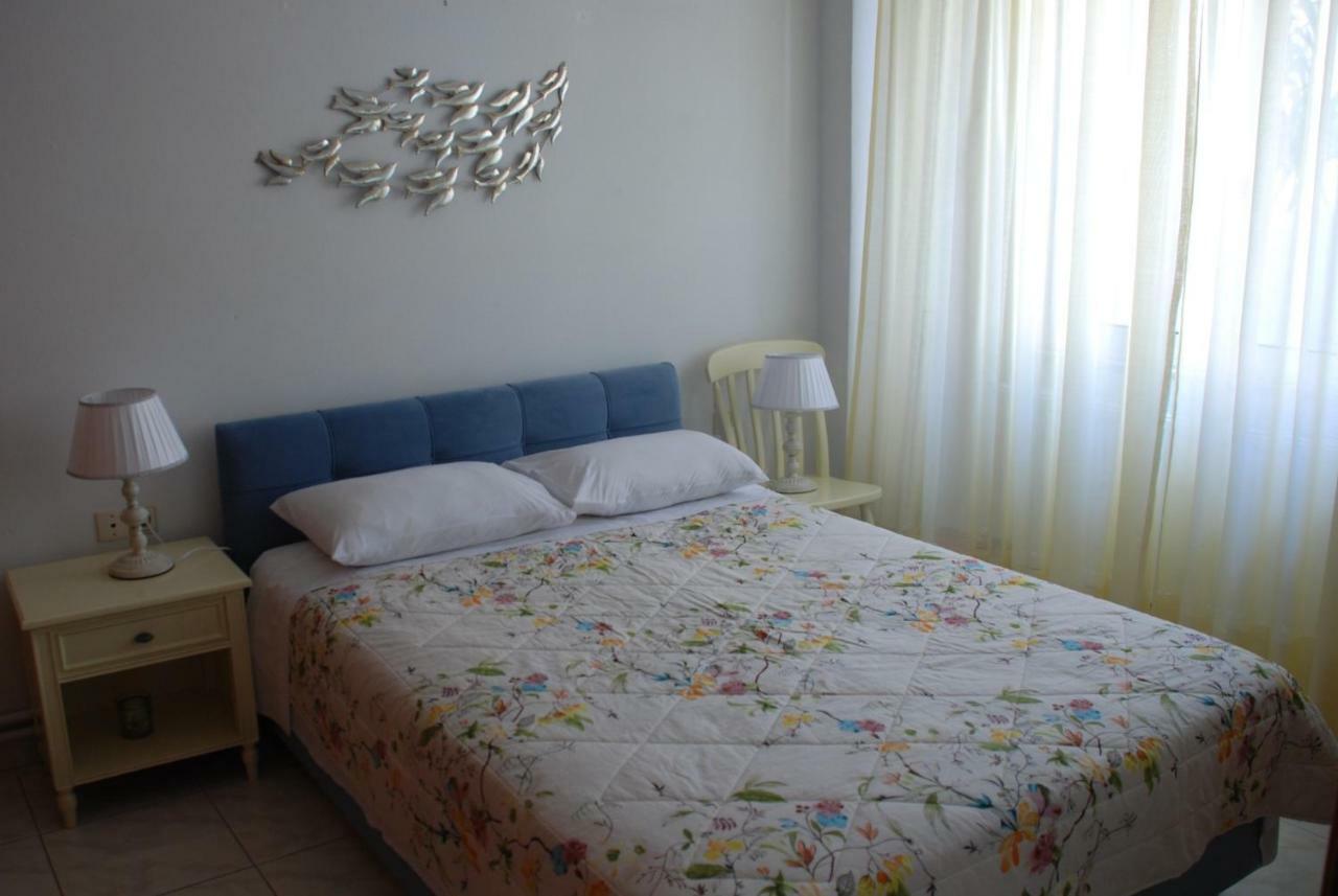 Apartamento Theodora Patitiri Exterior foto